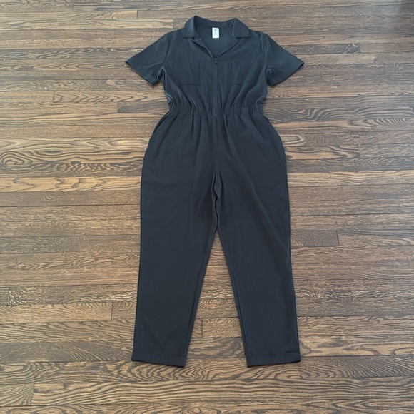 Smash + Tess Barely Black Women’s ‘Kimi Coveralls’ - Picture 3 of 11